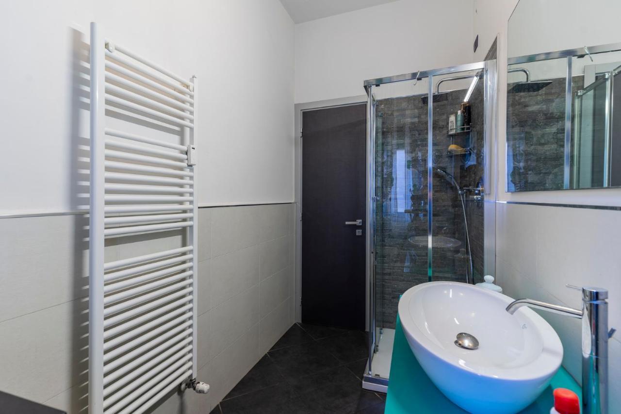 سْكانديتْشي Appartamento Moderno 90 M Osp. Torregalli, Wifi المظهر الخارجي الصورة